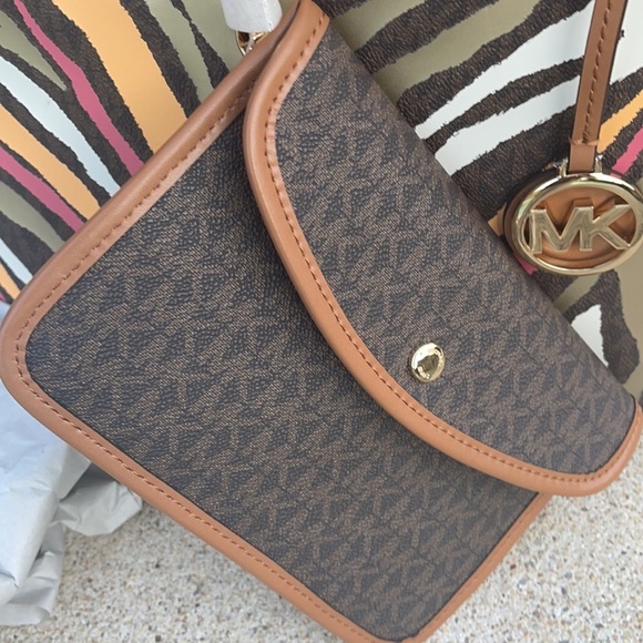 Michael kors purse & wallet set - Picture 13 of 14